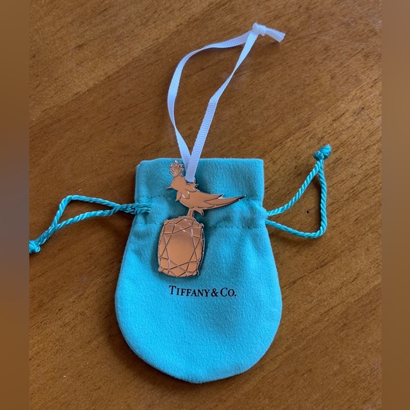 🩵Tiffany & Co Bird on a Rock Charm Ornament NEW MINT condition🩵 - Picture 2 of 5